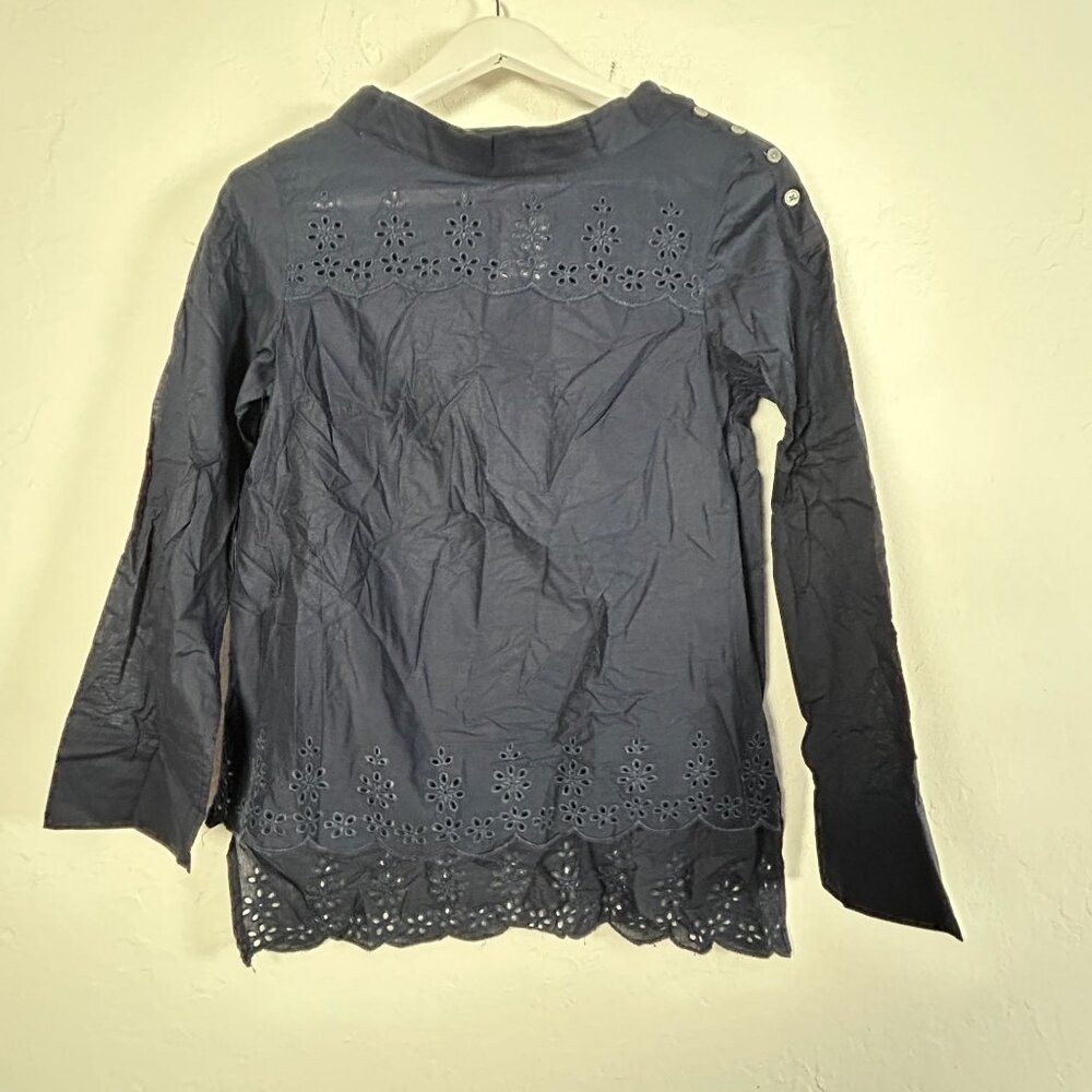 J.Crew Womens Scalloped Eyelet Funnelneck Top Size 2 Navy Blue Cotton AP120 New
